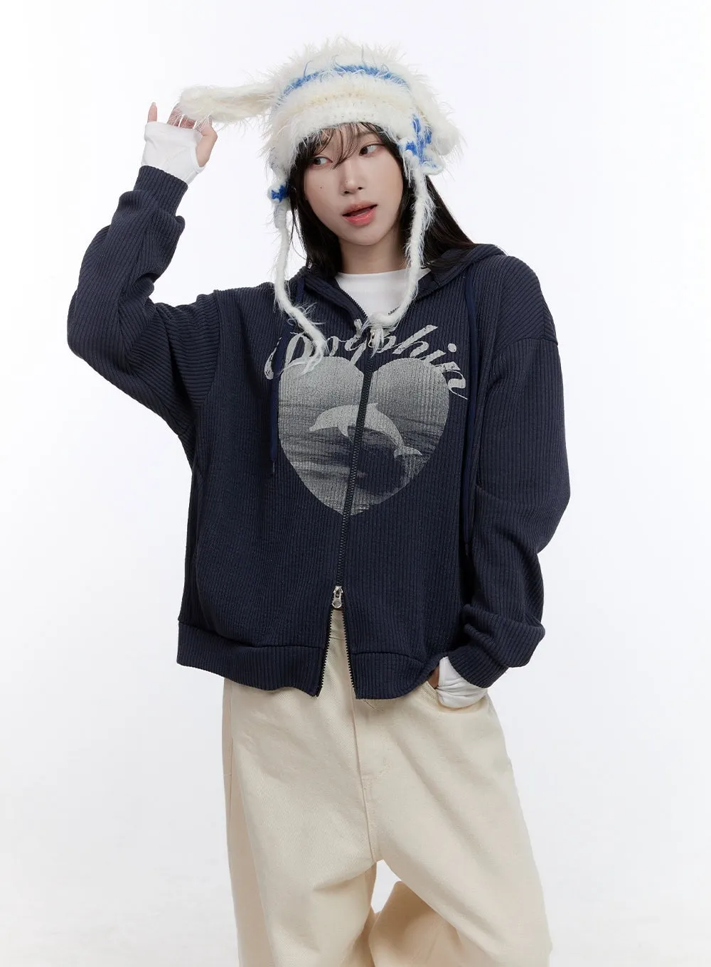 Comfy Hooded Graphic Hoodie CO418